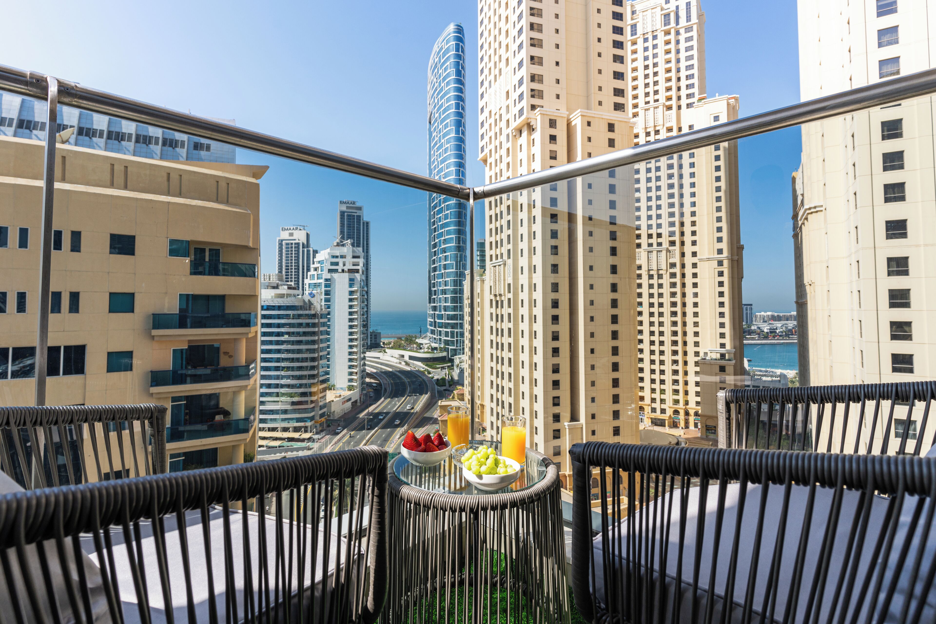 Estudio de lujo, 1 cama King size y sofá cama, vista al canal | Balcón