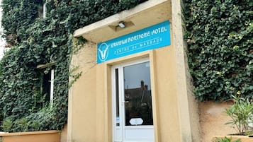 Entrada de la propiedad