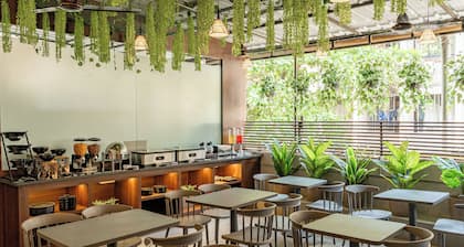 Hotel Dakshin Grandeur