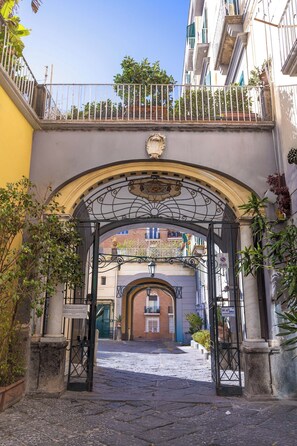 Exterior detail - Deluxe Private Patio Suite ~ Toledo (Napoli)