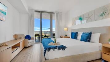 2 Schlafzimmer, Schreibtisch, Bügeleisen/Bügelbrett, Reisekinderbett