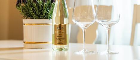 Tempat makan pasangan