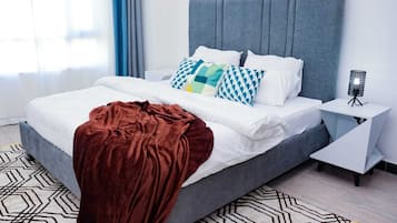 Classic Apartment | 1 bedroom, Egyptian cotton sheets, premium bedding, memory foam beds