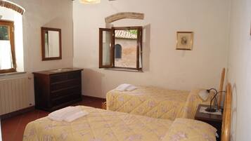 Apartment, Patio | 3 bedrooms, iron/ironing board, free WiFi