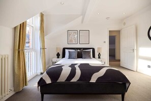 Maison (5 Bedrooms) | Extérieur