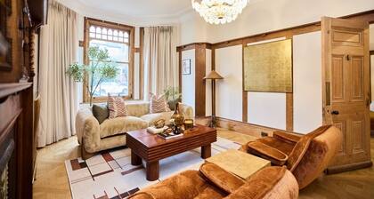 The Rosebery Retreat - Inviting 4bdr With Garden