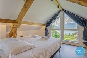 2 bedrooms, free WiFi, bed sheets - Les 4 Saisons - Stay with a View of the Lake (Talloires-Montmin)