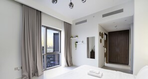 Appartement Luxe, balcon, vue plage