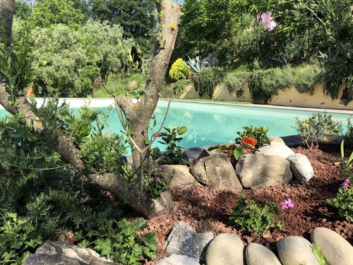 Villa Dei Poeti 16Pax Large Pool, A/C, BBQ, Chef, Sport Activities, near 5 Terre