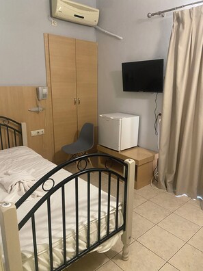 Caja de seguridad en la habitación, wifi gratis y ropa de cama 