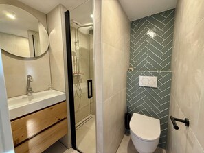 Shower - Comfortable vacation home, just 900m from the center of Bergen. (Bergen)