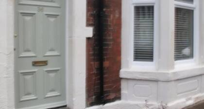 two bed flat in trendy Jesmond