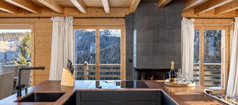 Chalet 18 Îles Luxury Chalet With Sauna La Tzoumaz