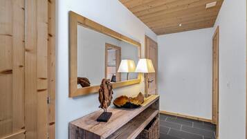 Chalet (5 Bedrooms) | Pelan lantai