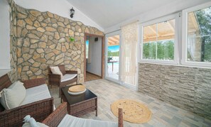TV - Villa Ivana - rural house with outdoor pool (Vodice)