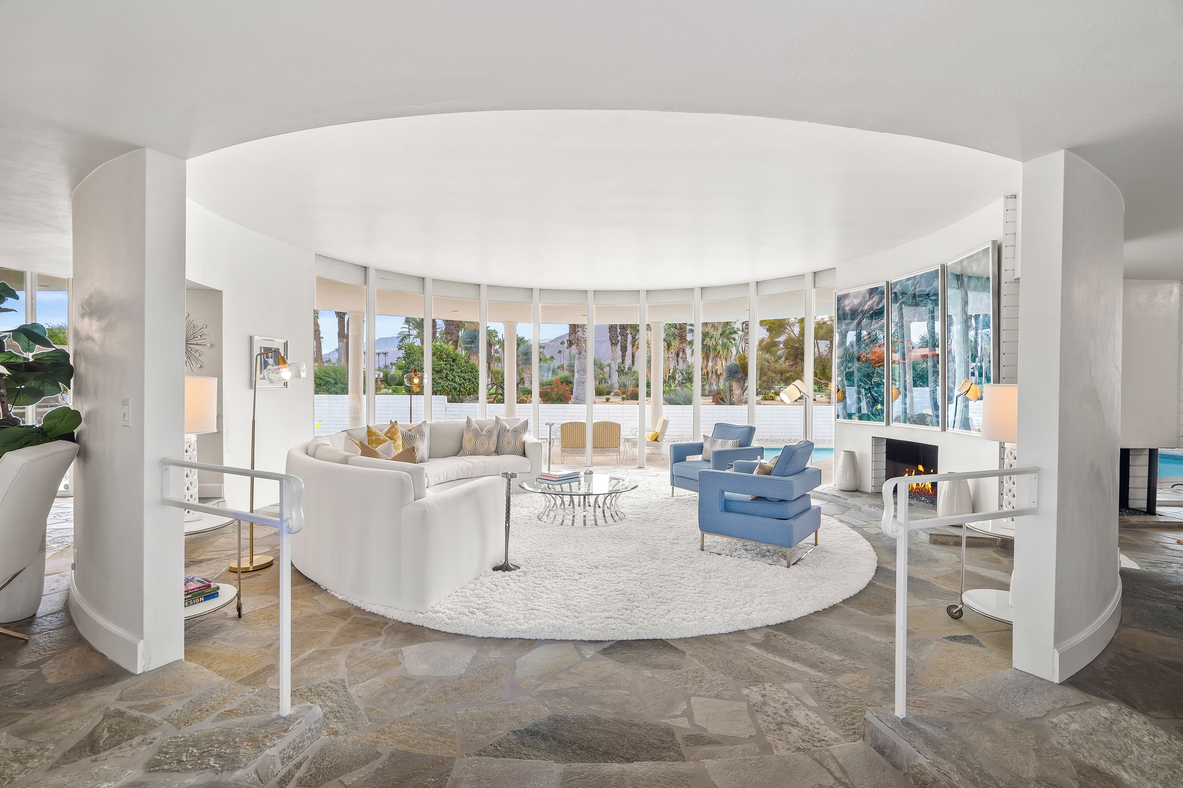 TV, fireplace, offices