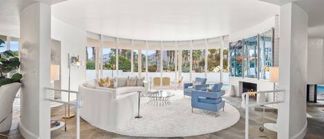 TV, fireplace, offices