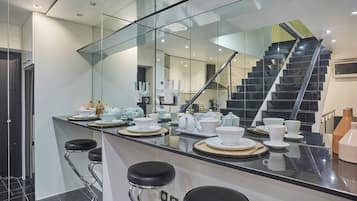 Apartment | Dining