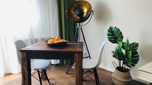Apartemen Comfort, Bebas Asap Rokok, balkon | Area keluarga