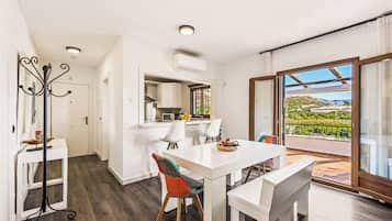 Villa (3 Bedrooms) | Interior