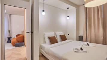 Apartment | Iron/ironing board, bed sheets