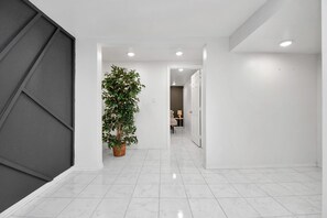 Interior - Stylish Studio Retreat in Houston – Steps from NRG & Medical Center (Houston)