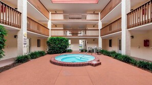 Image sans description, 4 de 50, bouton