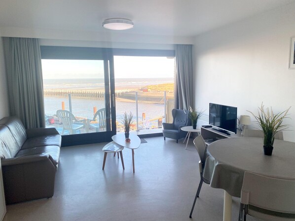 Apartment | Living area