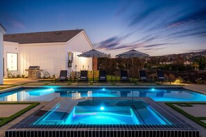 Pool - Vintner's Village | California-Chic Wine Estate (Temecula)