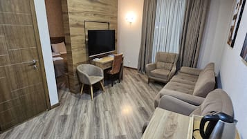 Suite estudio Deluxe | Caja fuerte, tabla de planchar con plancha, wifi gratis