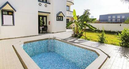 Hotel Viraj