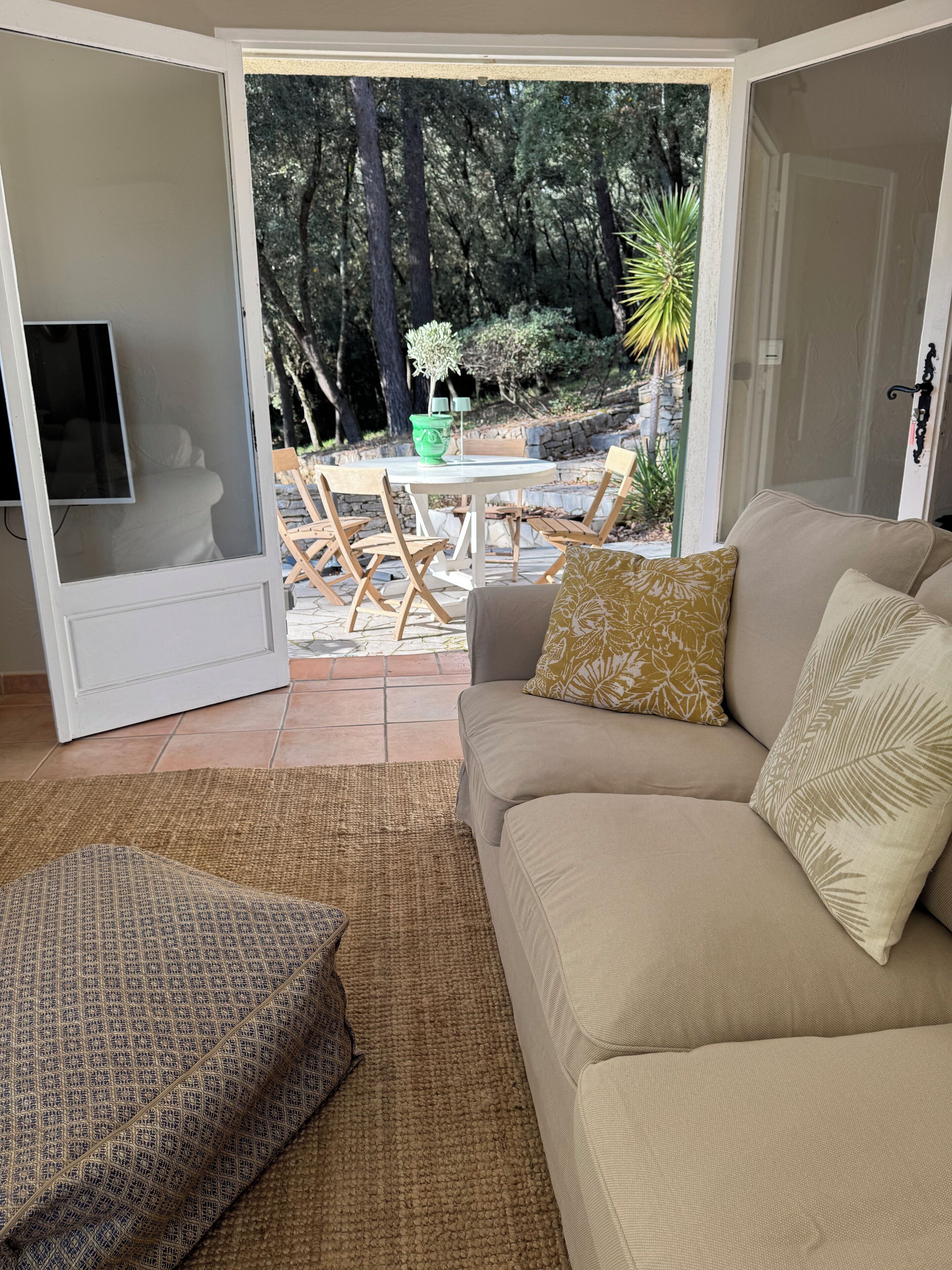 TV connectée, baby-foot, table de tennis de table