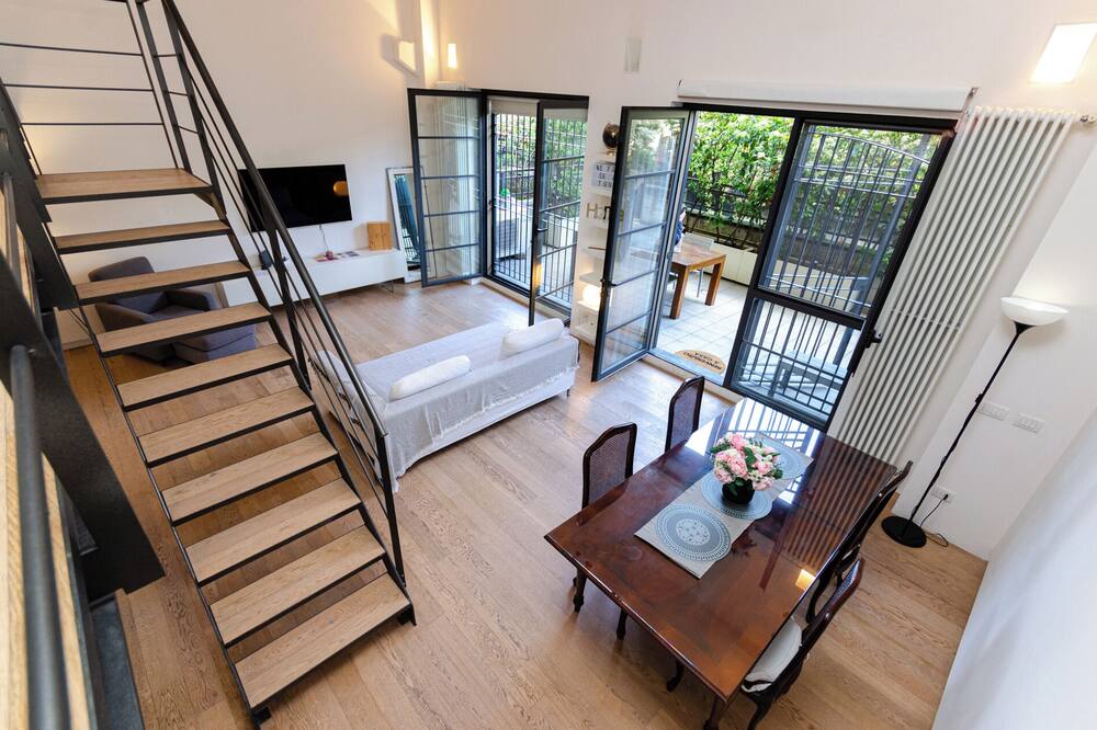 VivimiHome-Esclusivo loft con terrazzo