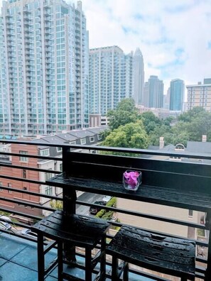 Property grounds - Your home away from home - Weekly (Charlotte)