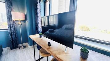 2 quartos, ferros/tábuas de passar roupa, Wi-Fi, roupa de cama
