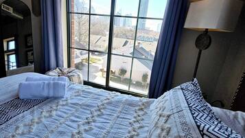 1 chambre, fer et planche à repasser, Wi-Fi, draps fournis