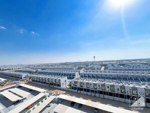 Apartment (0 Bedroom) | Interior - Tranquil Studio Getaway in Dubai's MAG 920 (Dubai)