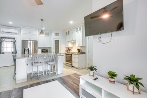 Apartment (1 Bedroom) | Interior