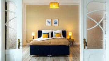 2 Schlafzimmer, Schreibtisch, Bügeleisen/Bügelbrett, kostenloses WLAN