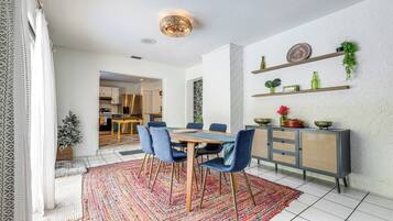 Hus (4 Bedrooms) | Interiör