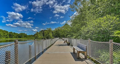 < 1 Mi to Mountain Creek Resort: Condo w/ Balcony
