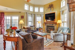 Apartment (2 Bedrooms) | Front of property