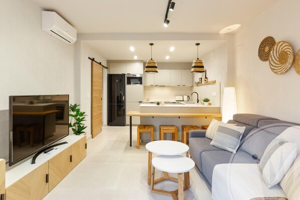 TV - La Manga Club Bellaluz Apartment 373 (Atamaría)