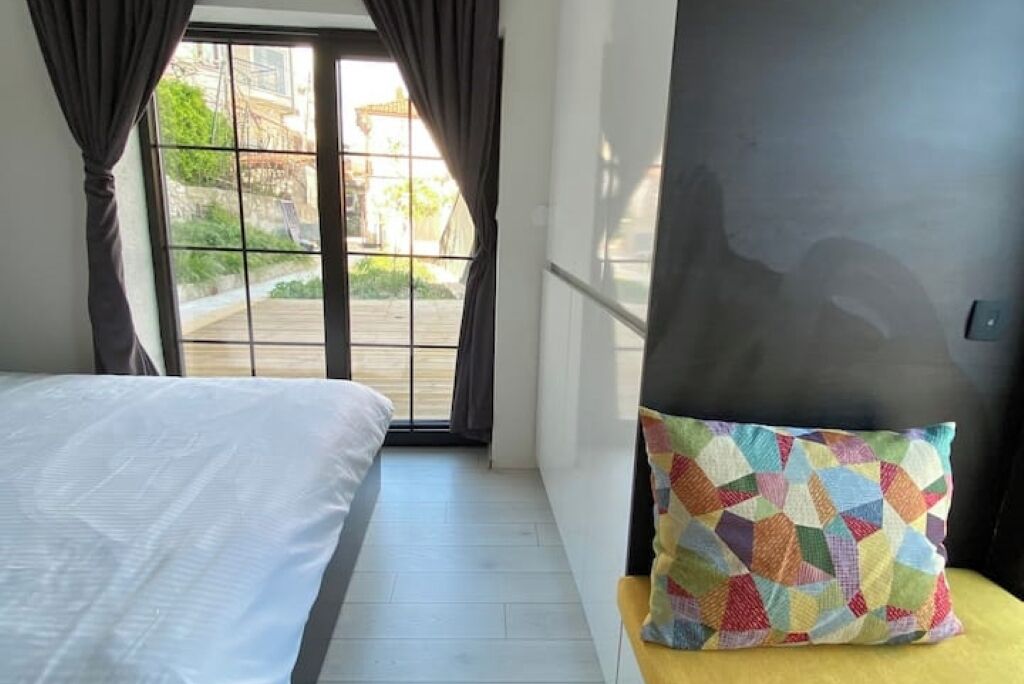 1 makuuhuone, työpöytä, silitysrauta/-lauta, ilmainen Wi-Fi