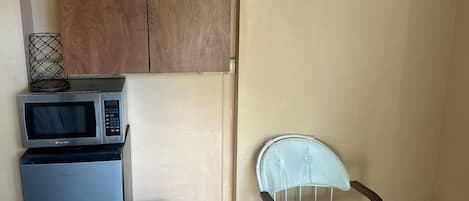 Room, 1 Bedroom | Interior