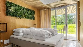 4 camere, Wi-Fi gratuito