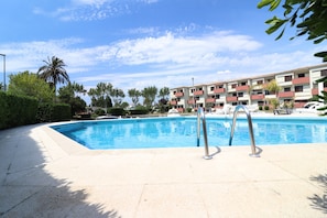 Appartement | Piscine | Piscine extérieure