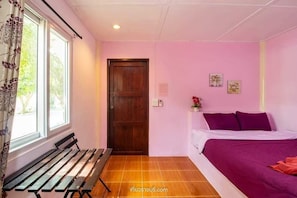 Classic Double Room | Free WiFi, bed sheets - PRAKAI RESORT (Photharam)