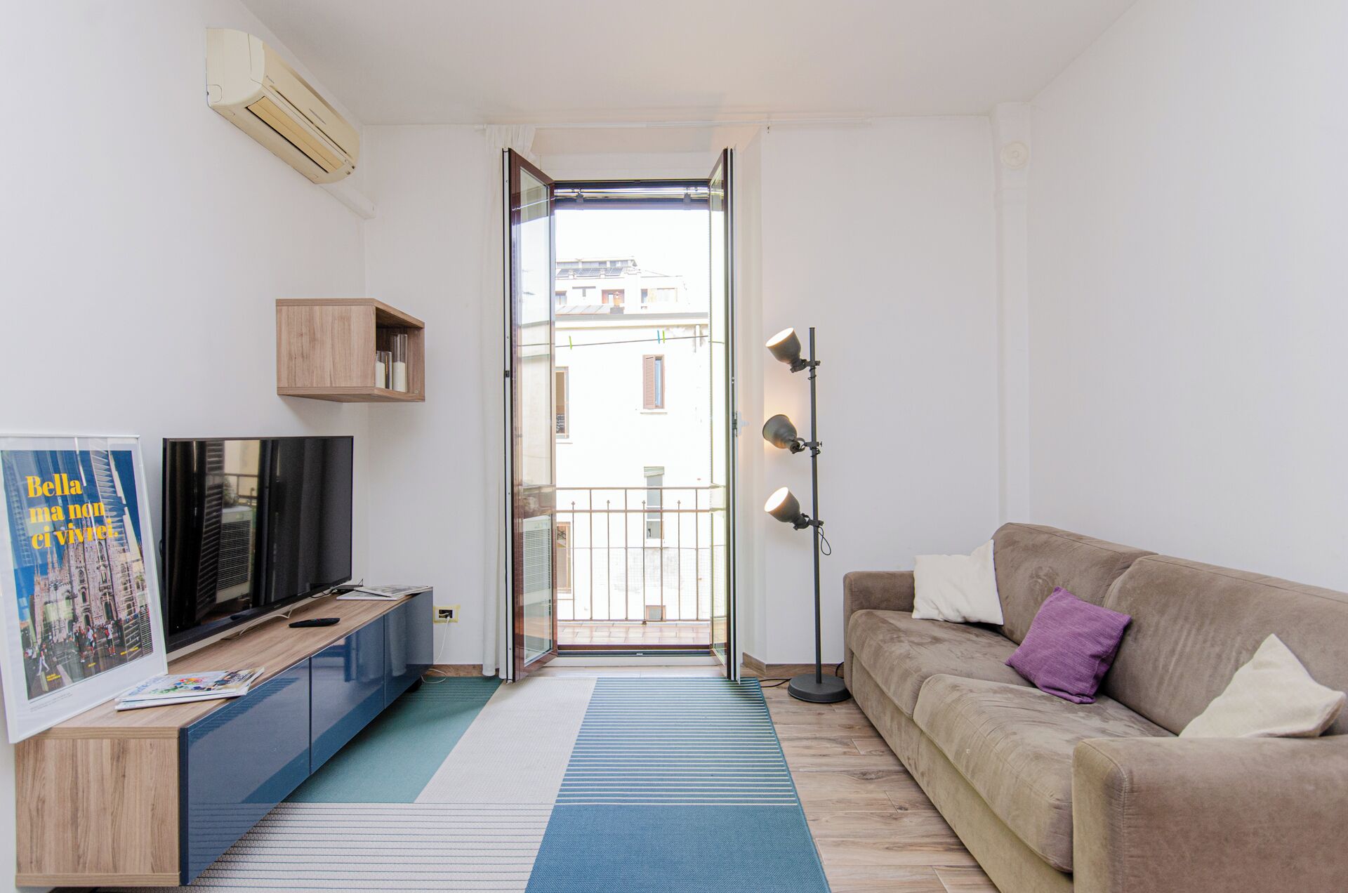 Apartment | Living area