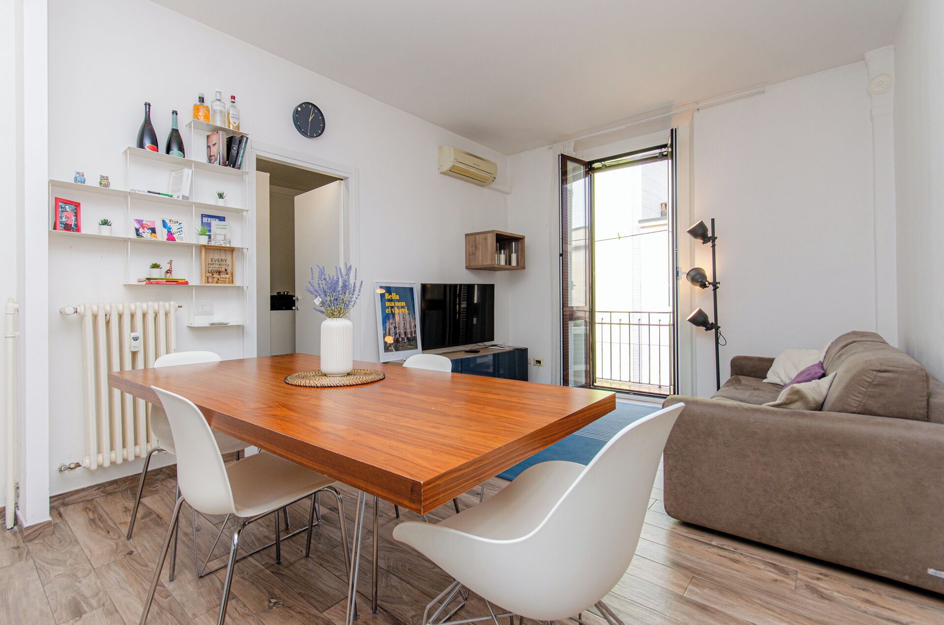 Apartment | Living area